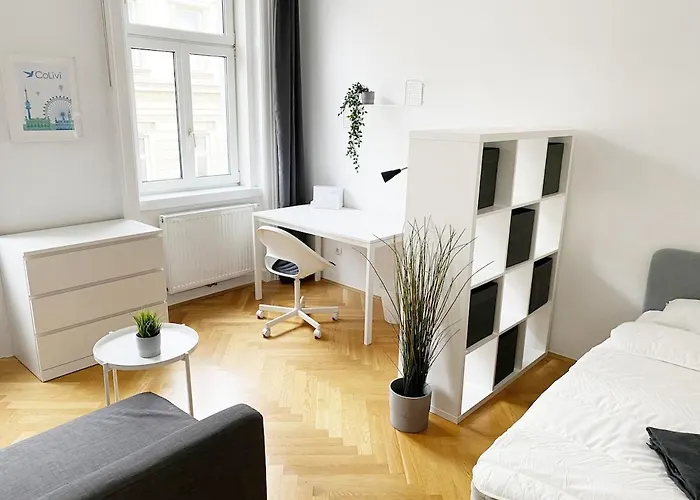 Modern, Bright, Spacious 3-room-apartment In A Area Of